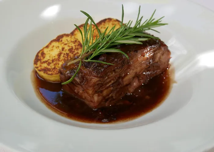 Rubin Kitchen&wine 住宿加早餐酒店 3*